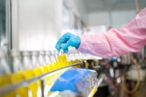 Levantamento da CNI aponta o pior abril em três anos para a produção industrial brasileira