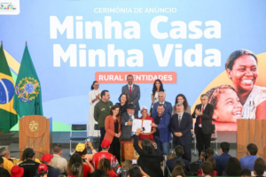 Governo do Brasil anuncia R$1,12 bilhão em Crédito Habitação para famílias assentadas da reforma agrária