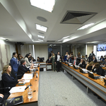 CNC garante avanços em relatório da Taxa das Blusinhas